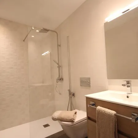 Azahara Sunrises, Cristianos Apartament